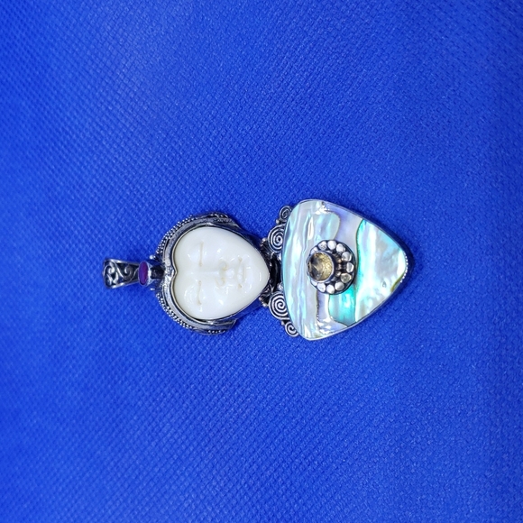 Goddess face sterling silver pendant - Picture 5 of 11